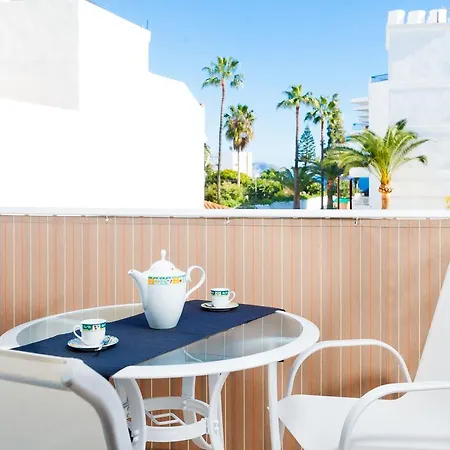 Casa Cuatro Caminos * Nerja
